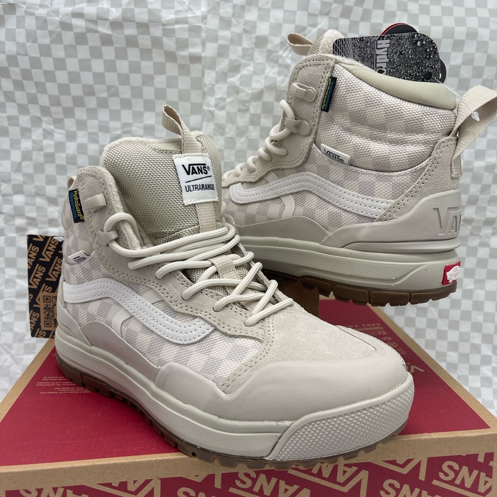 Vans WMNS' UltraRange EXO Hi Gore-Tex
Cream Lace Up Boot
Mte2
Checkerboard Birch - Picture 4 of 16